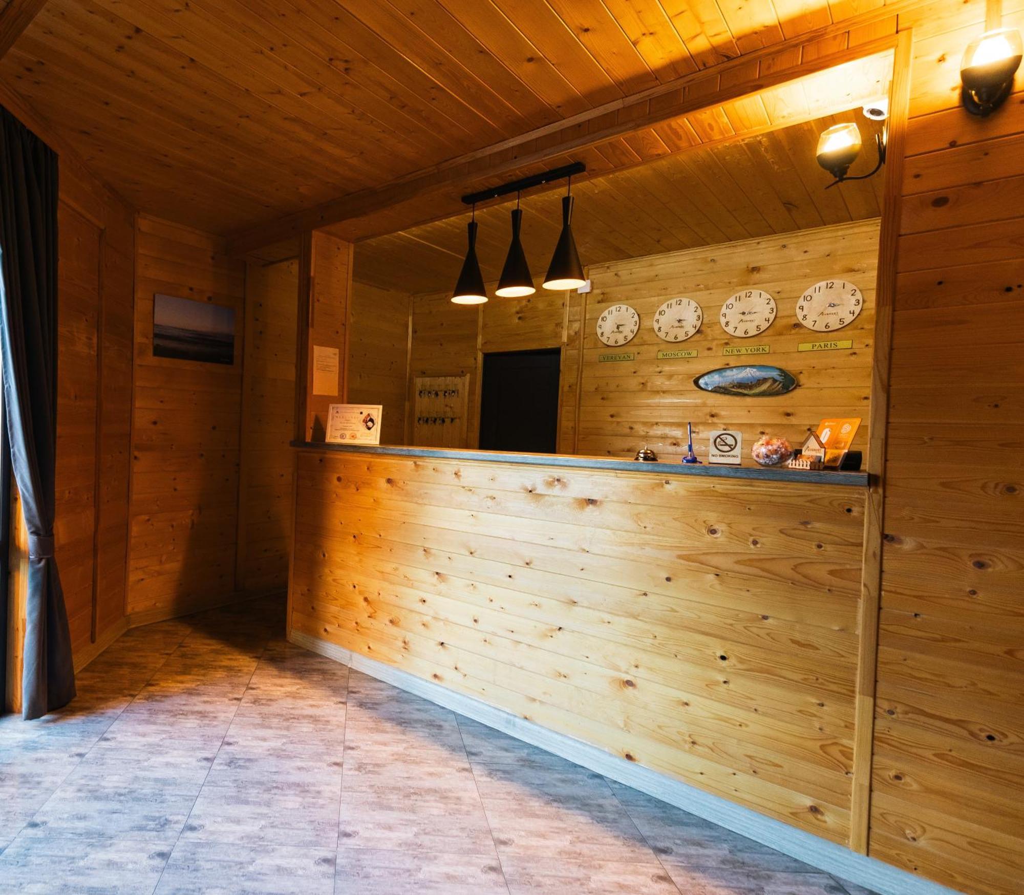 Everest Rest House Tsaghkadzor Ngoại thất bức ảnh